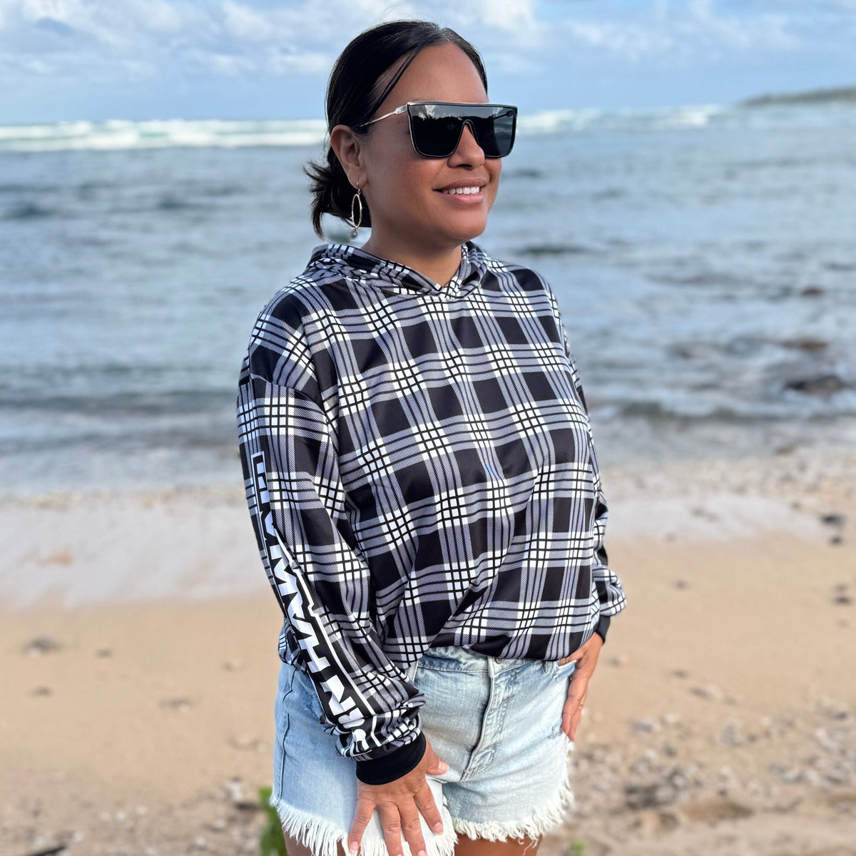 PALAKA HOODED WARMUP BLACK Born Hawaii