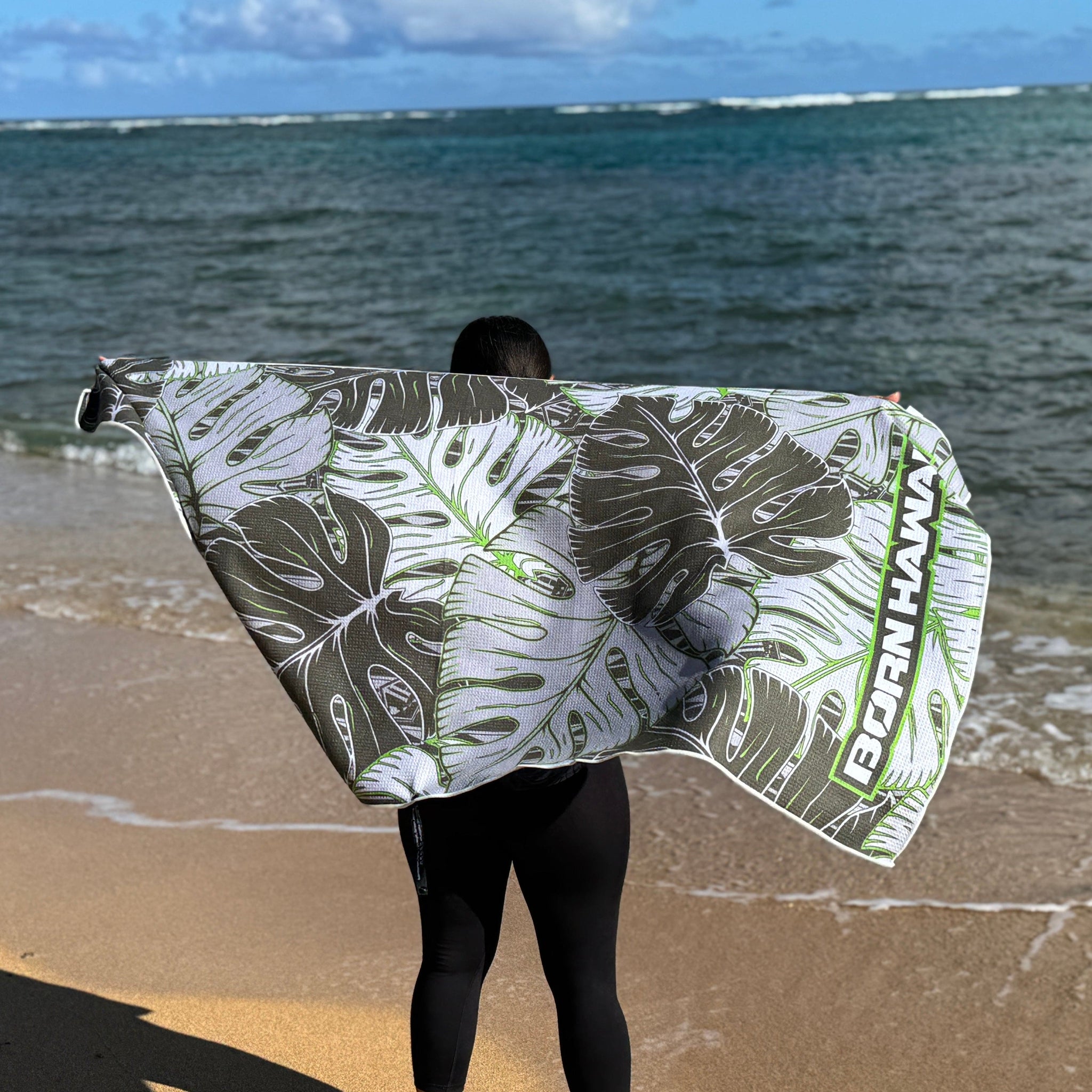 Born Hawaii Accessories MINISTERA BEACH TOWEL GREEN