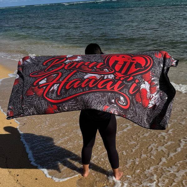 Born Hawaii Accessories PAPAHI BEACH TOWEL RED