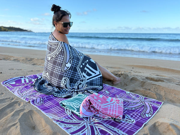 Born Hawaii Accessories TIARE PALAKA BEACH TOWEL BLACK GREY