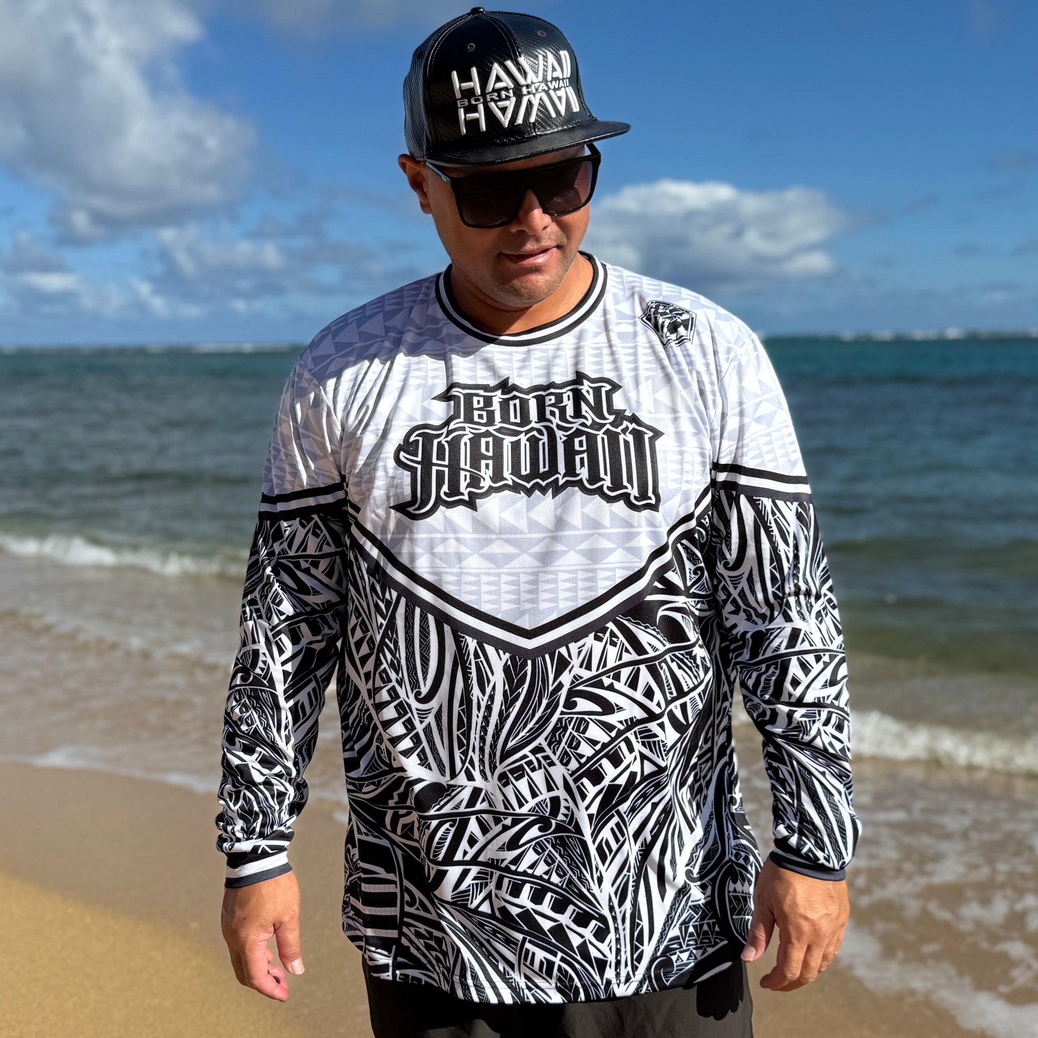 Born Hawaii Long Sleeve HILO LONGSLEEVE BLACK WHITE