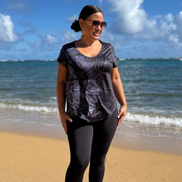 Born Hawaii Womens LAU CAPSLEEVE TOP BLACK GREY