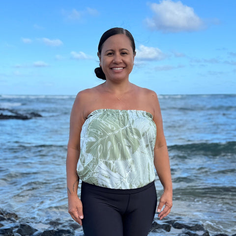 Born Hawaii Womens MONSTERA STRAPLESS TOP SAGE